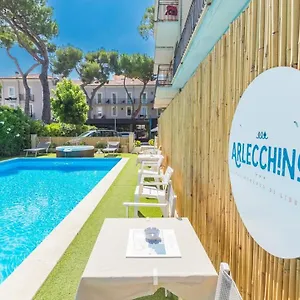 hotel-arlecchino-riccione.emilia-romagnahotels.net/
